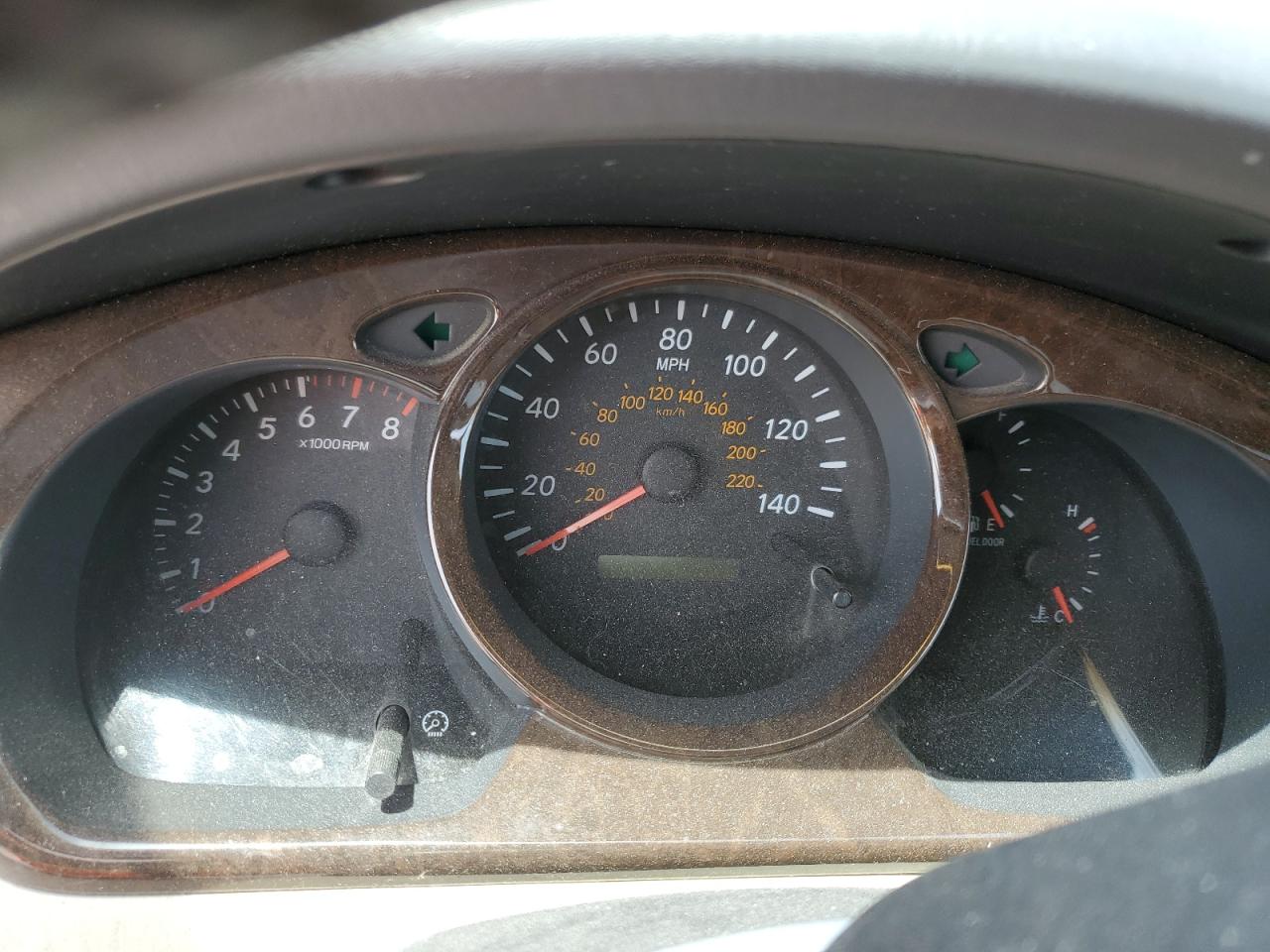 JTEGF21A020060794 2002 Toyota Highlander Limited