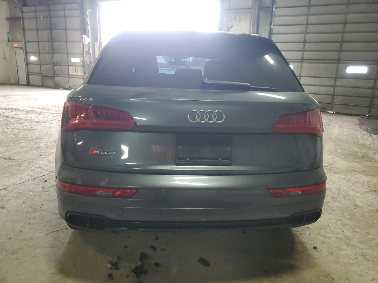 WA1B4AFY3K2050151 2019 Audi Sq5 Premium Plus