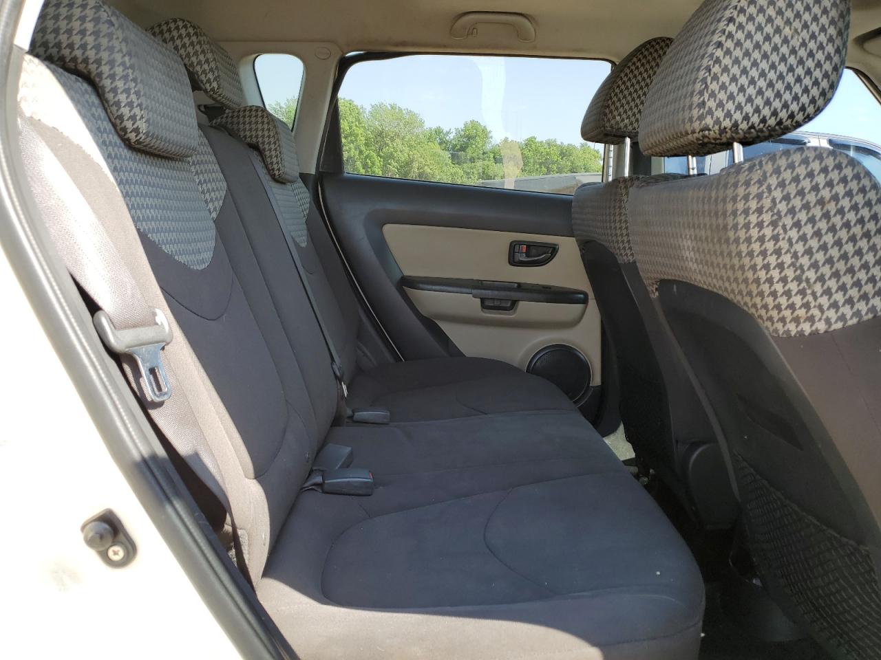 KNDJT2A2XA7178448 2010 Kia Soul +