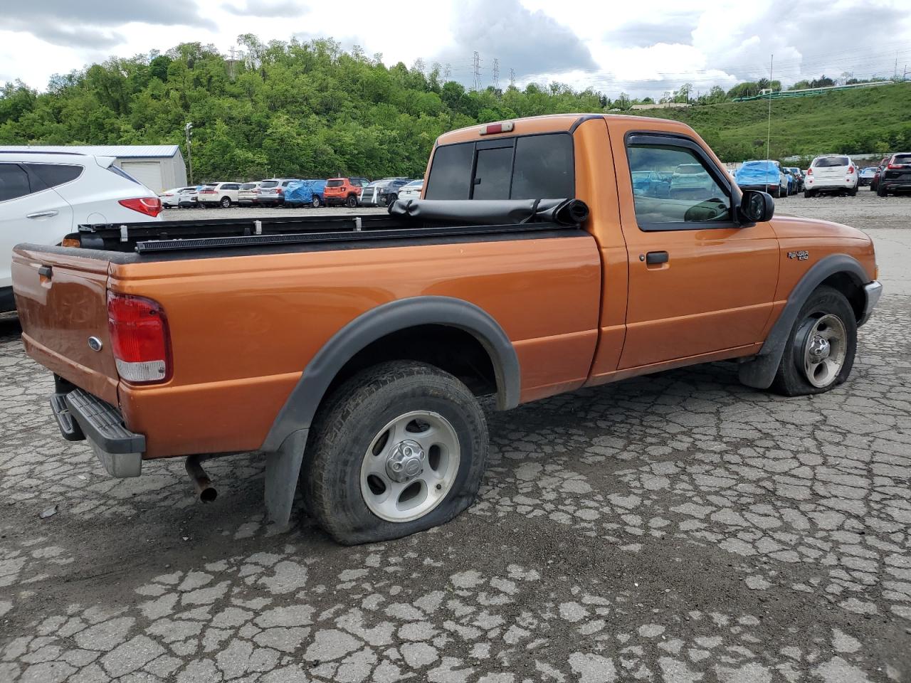 1FTYR11V8YTA18457 2000 Ford Ranger