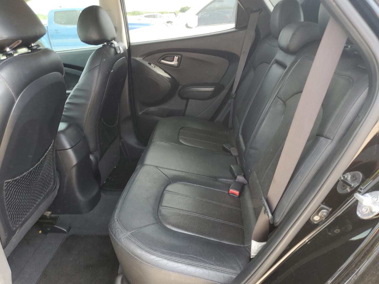 KM8JU3AC2DU564715 2013 Hyundai Tucson Gls