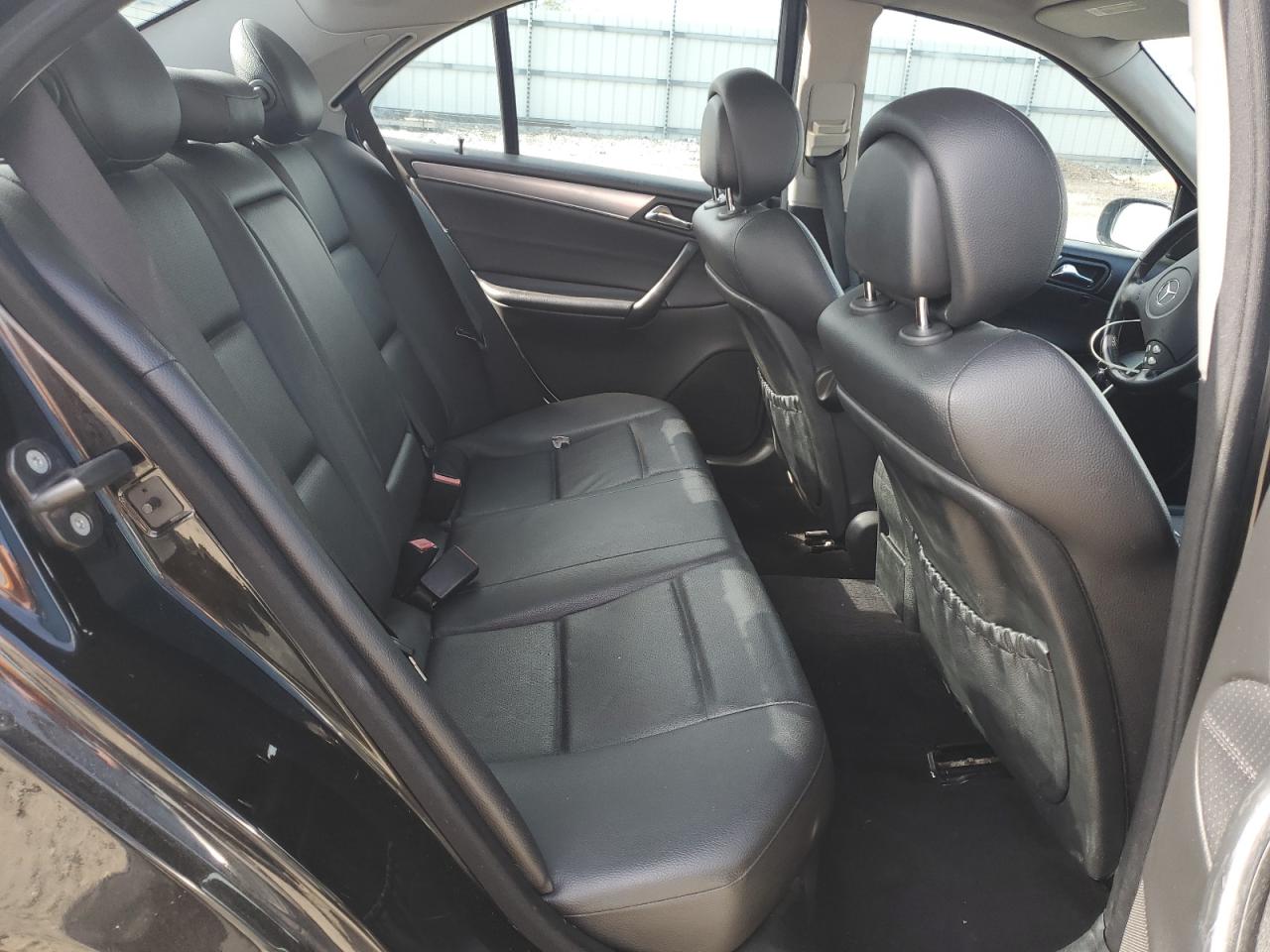 WDBRF52H96F750040 2006 Mercedes-Benz C 230