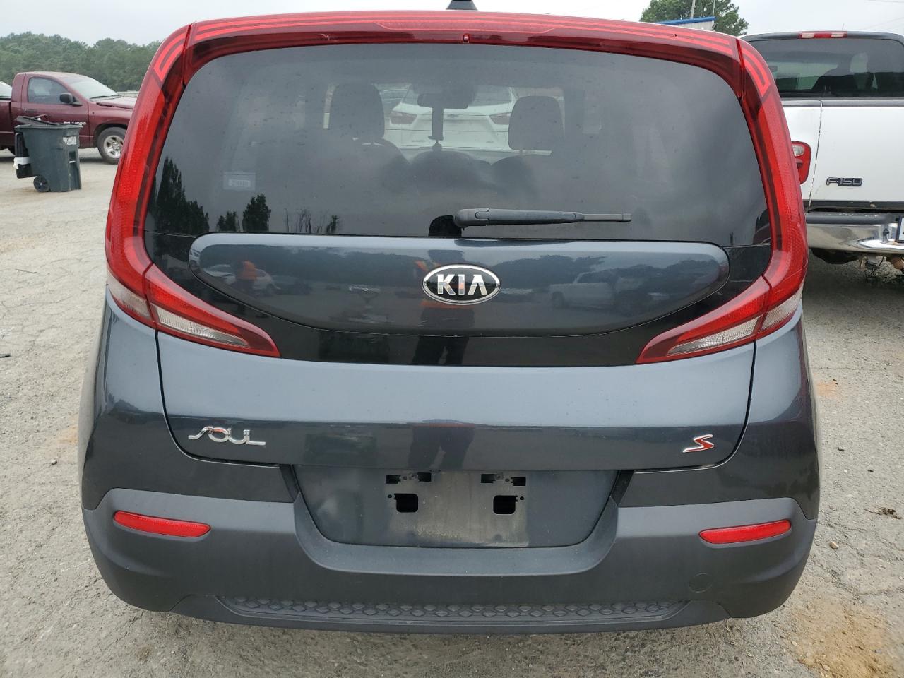 KNDJ23AU3L7068807 2020 Kia Soul Lx