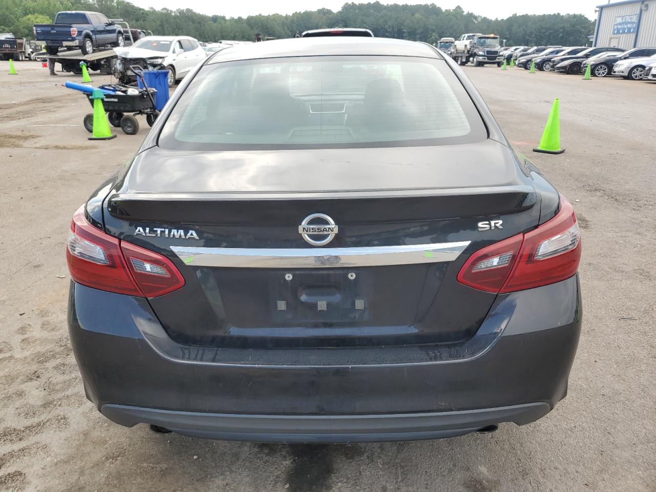 1N4AL3AP5HN350558 2017 Nissan Altima 2.5