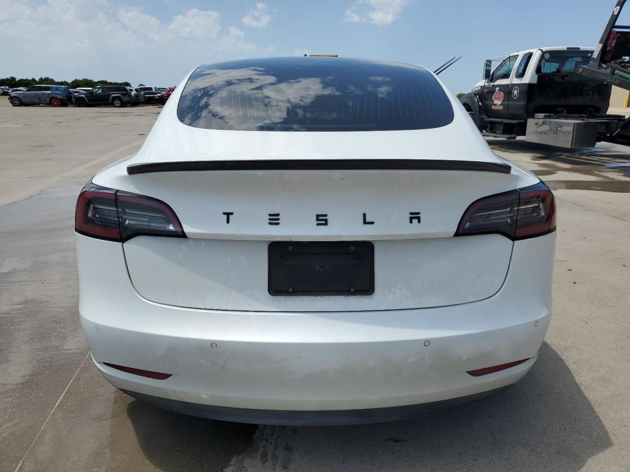 5YJ3E1EA4KF412268 2019 Tesla Model 3