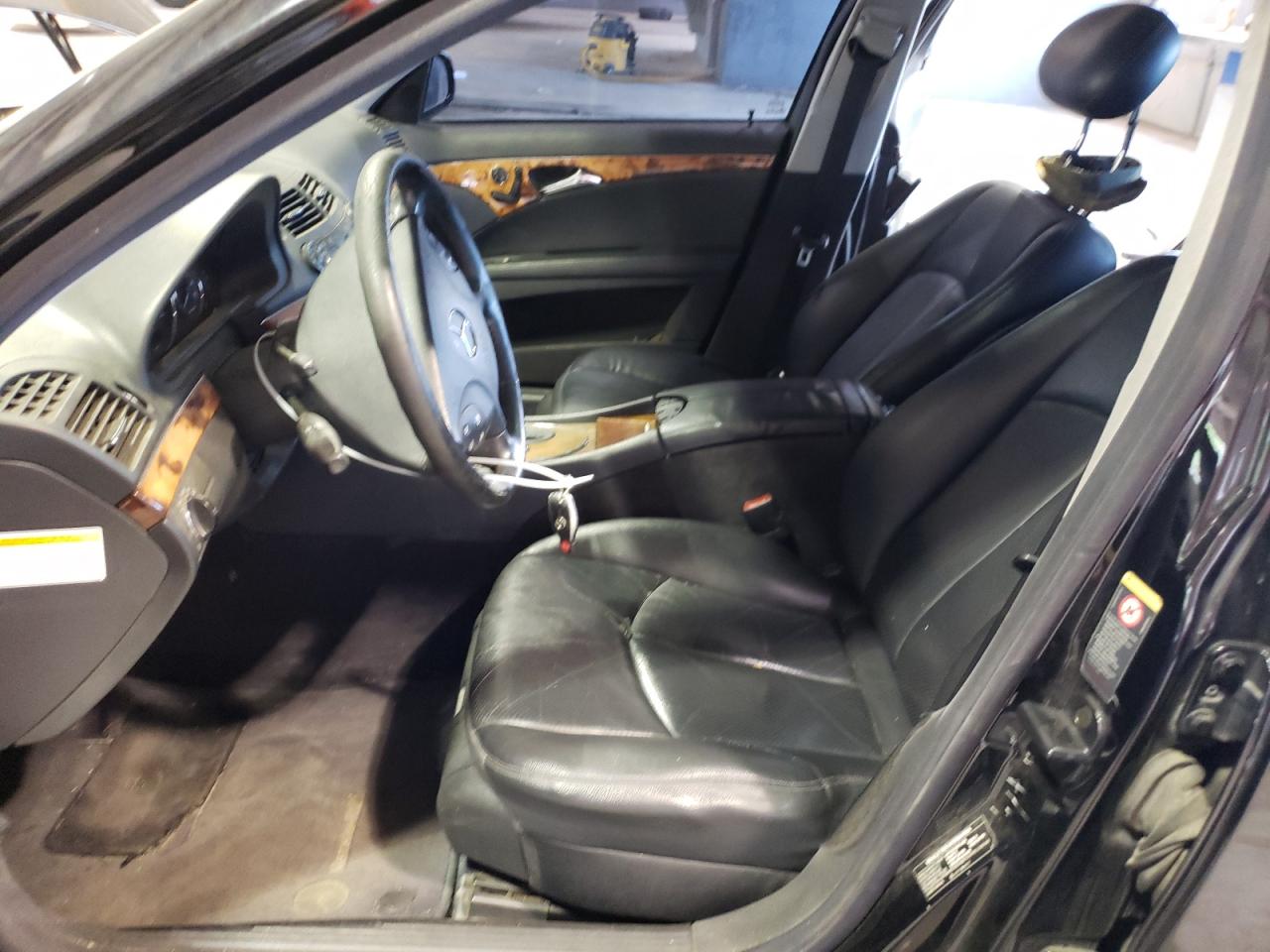 WDBUF65J15A596563 2005 Mercedes-Benz E 320