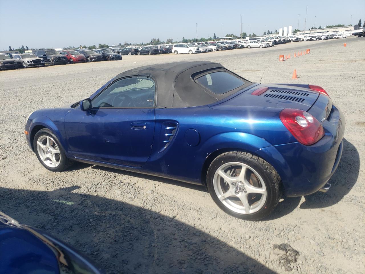 JTDFR320330053729 2003 Toyota Mr2 Spyder