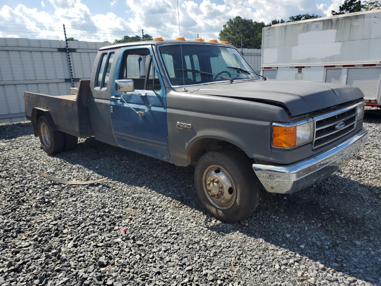 1FTJX35G3LKA72388 1990 Ford F350