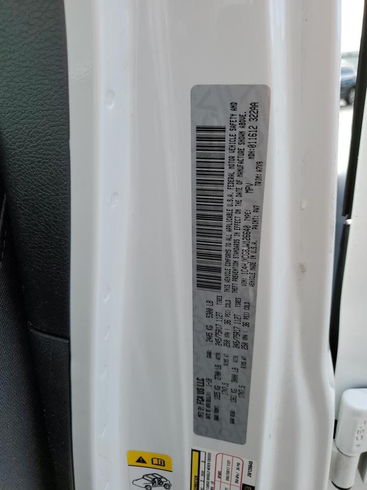 1C4HJXDG8JW126640 2018 Jeep Wrangler Unlimited Sport