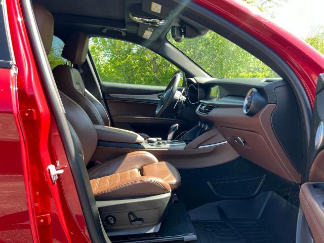 2018 Alfa Romeo Stelvio - Image 5