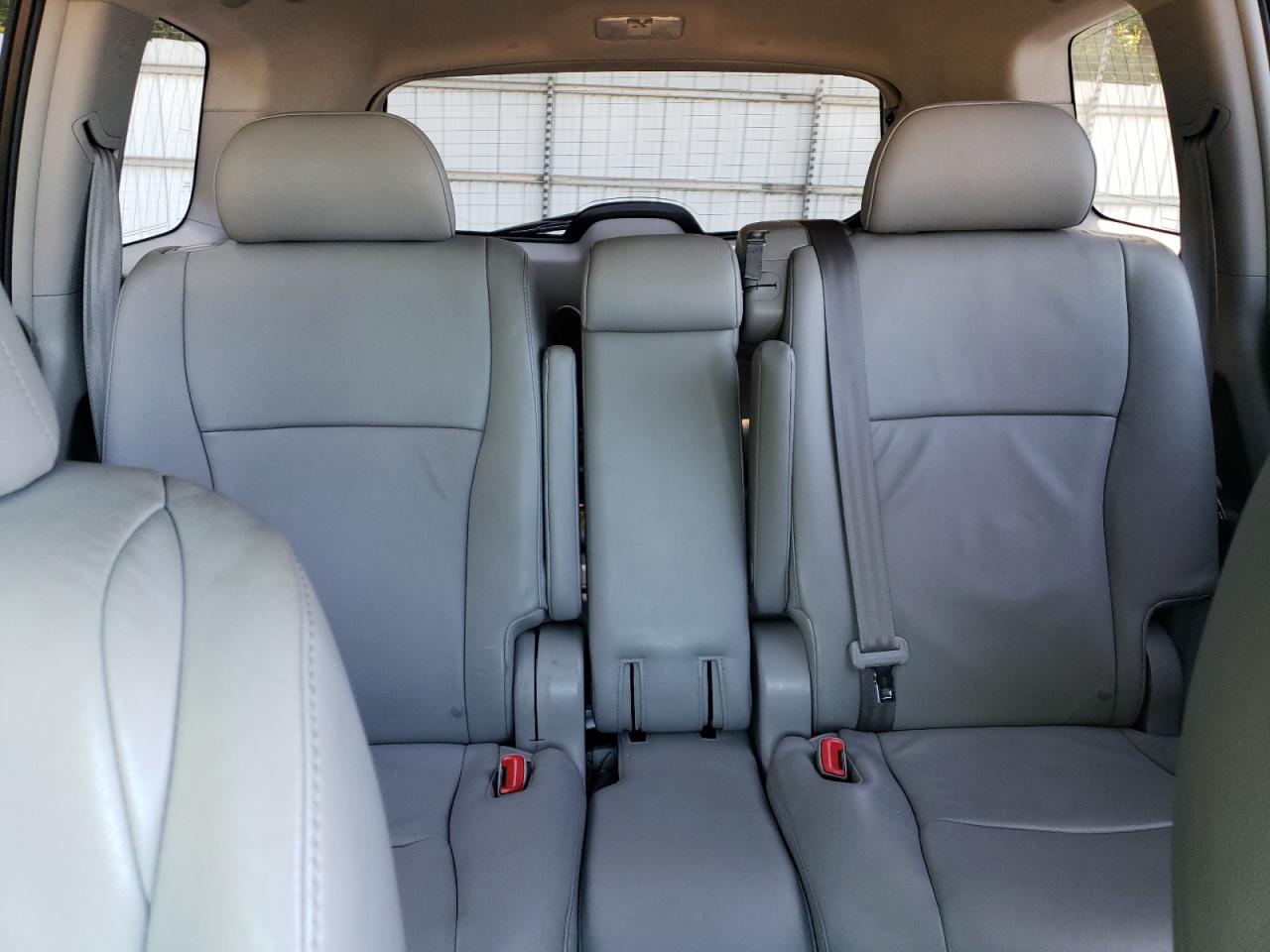 5TDYK3EH0AS015710 2010 Toyota Highlander Limited