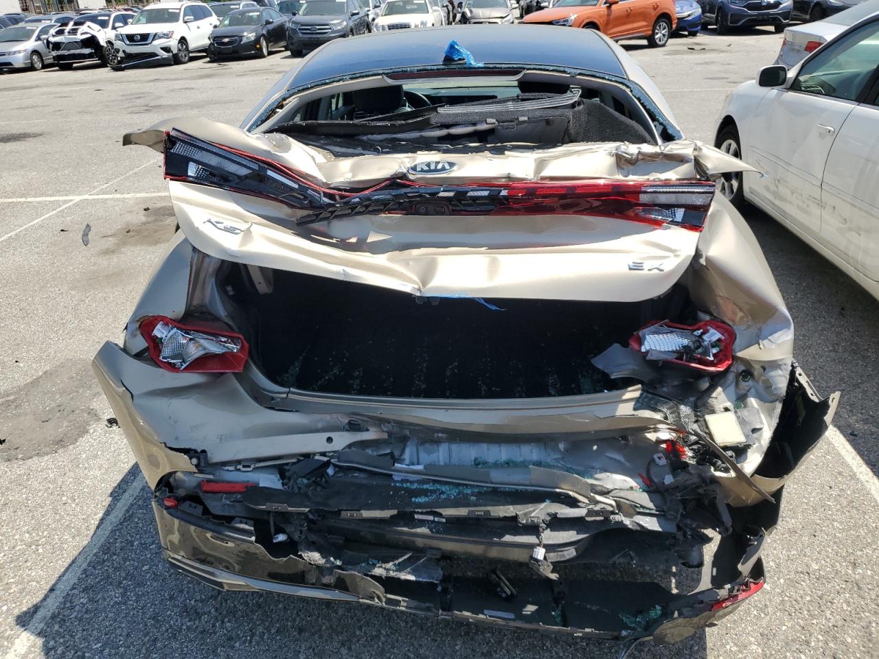 5XXG34J22MG077986 2021 Kia K5 Ex