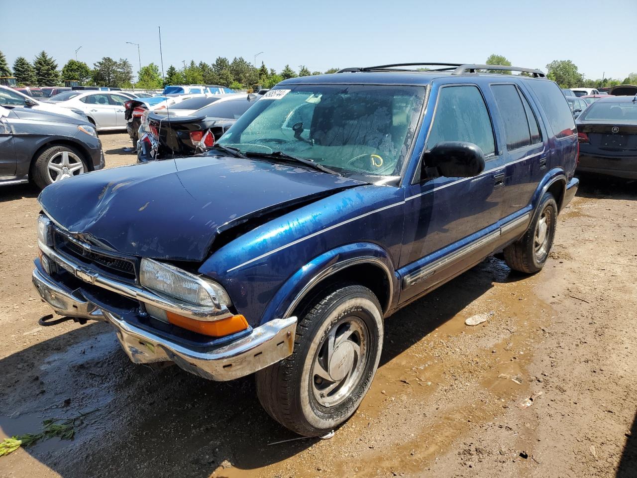 1GNDT13W312208708 2001 Chevrolet Blazer