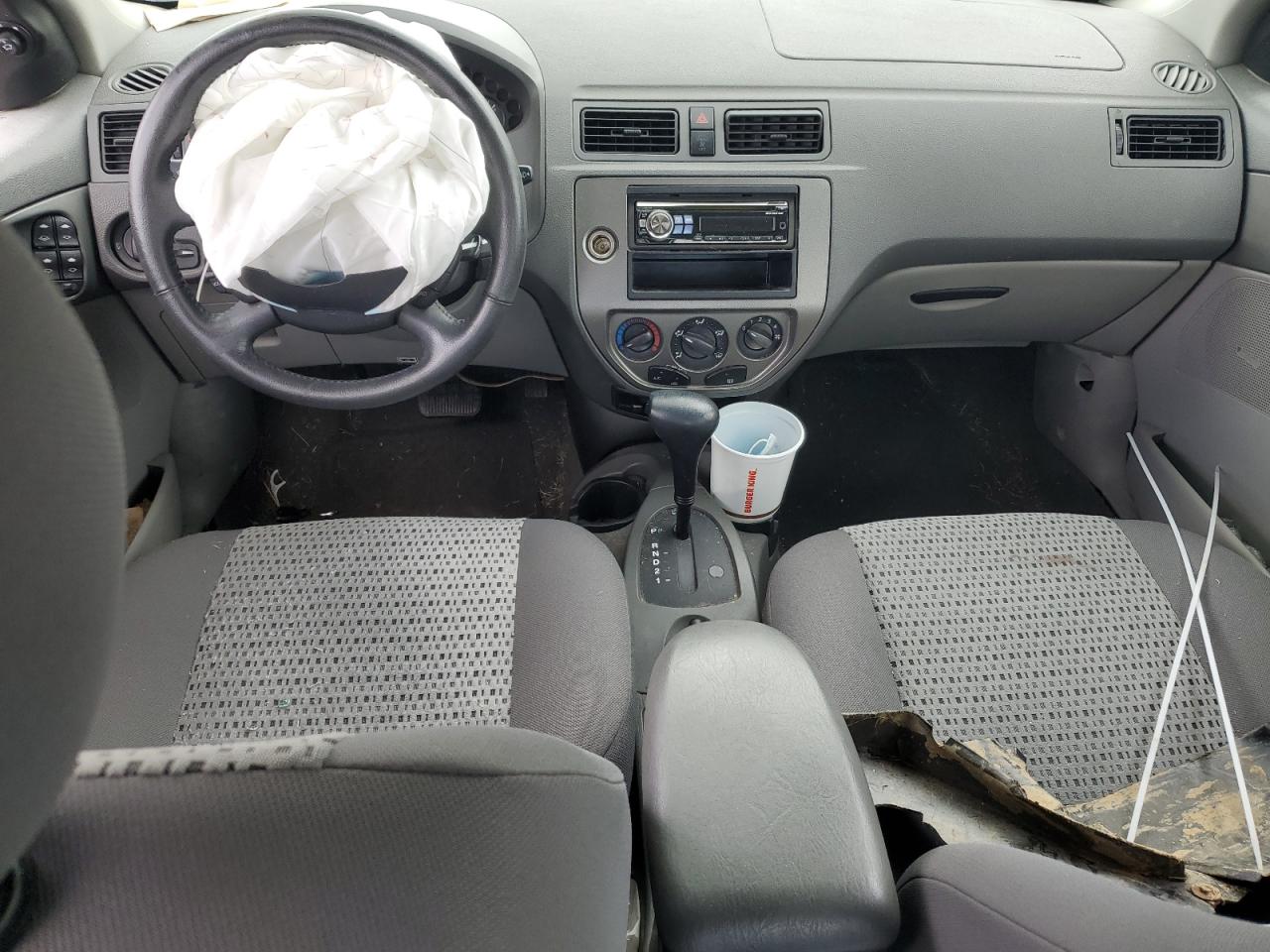 1FAFP34N65W200467 2005 Ford Focus Zx4