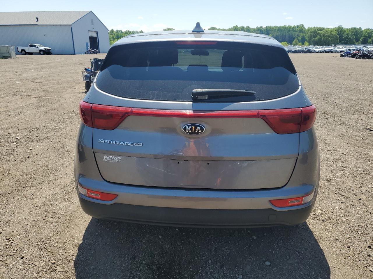 KNDPM3AC8H7068594 2017 Kia Sportage Lx
