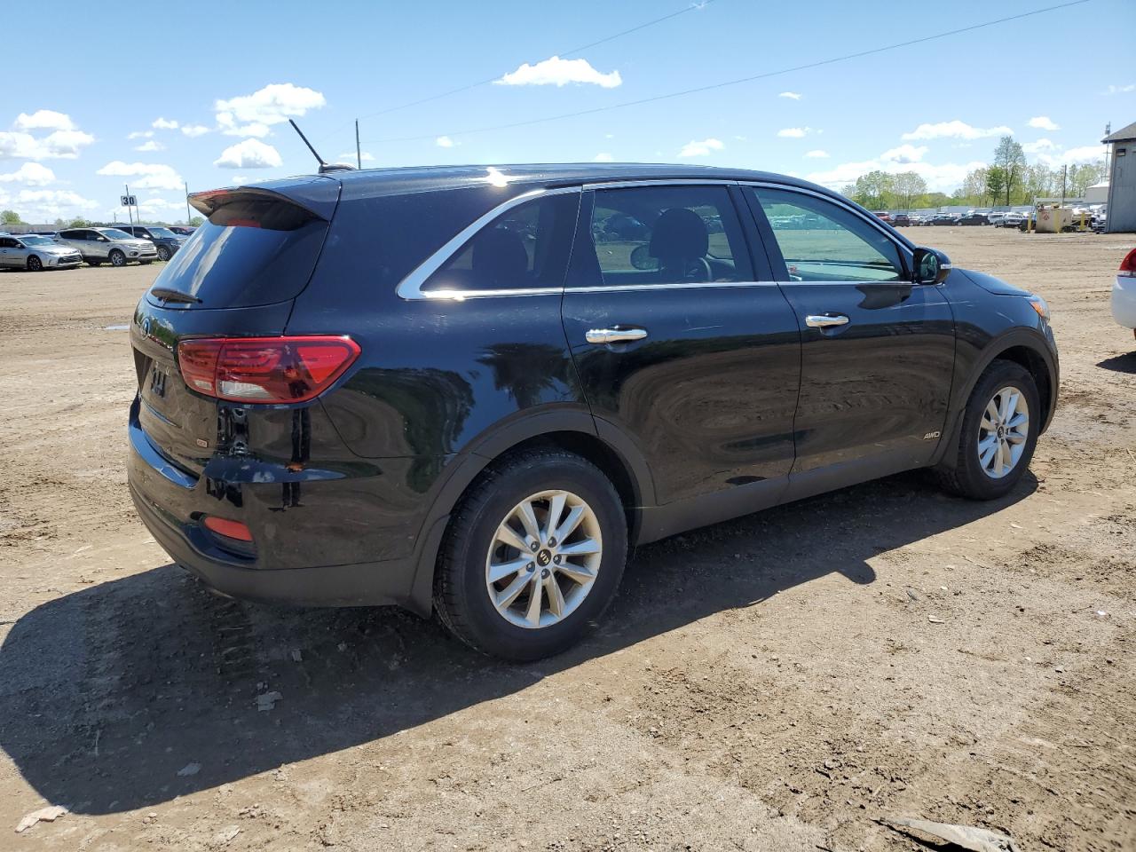 5XYPGDA32KG480369 2019 Kia Sorento L