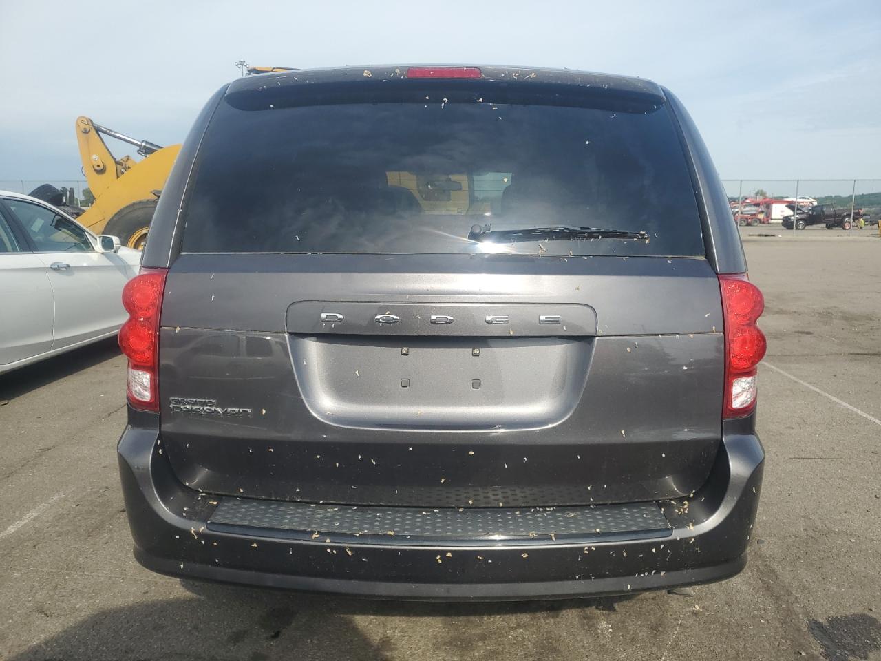 2C4RDGBG8FR683613 2015 Dodge Grand Caravan Se