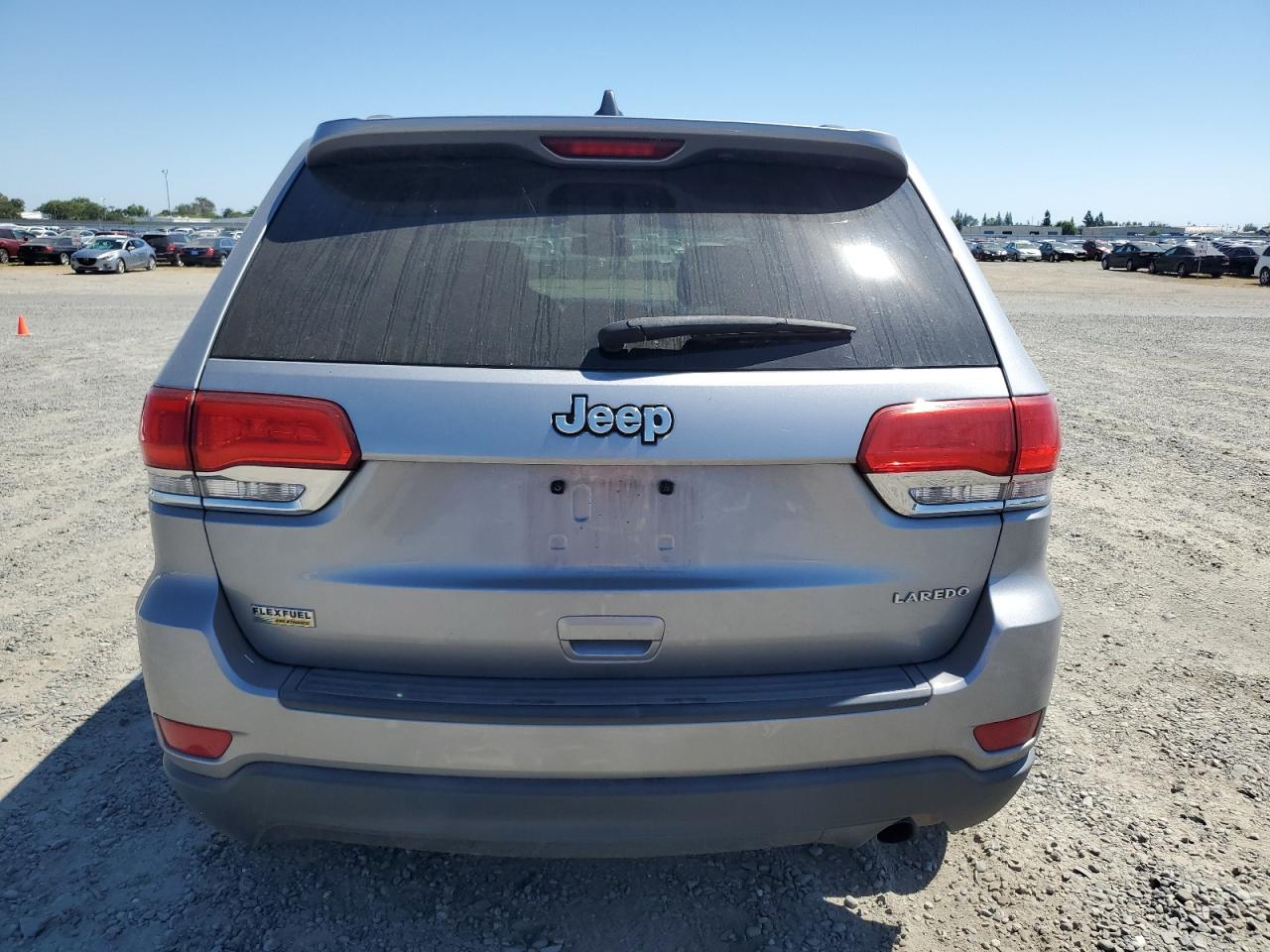 1C4RJEAG0EC472458 2014 Jeep Grand Cherokee Laredo