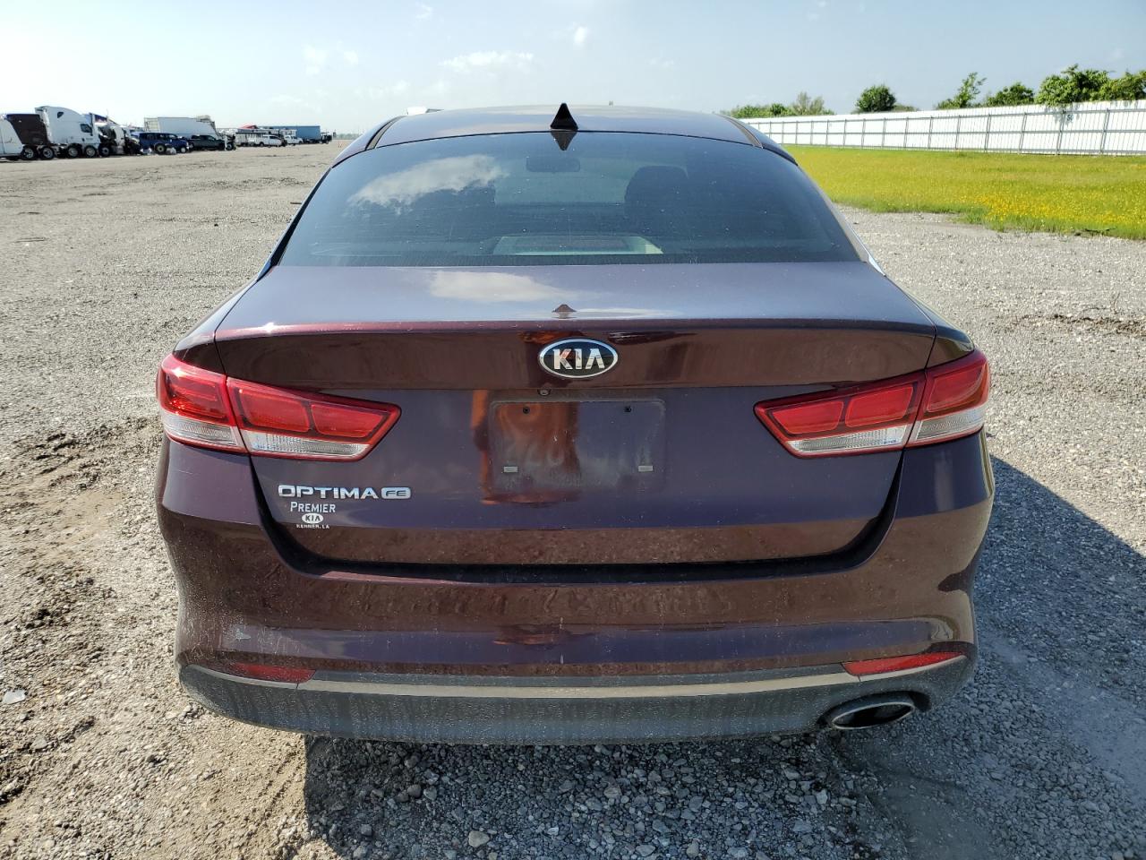 5XXGT4L35GG116435 2016 Kia Optima Lx