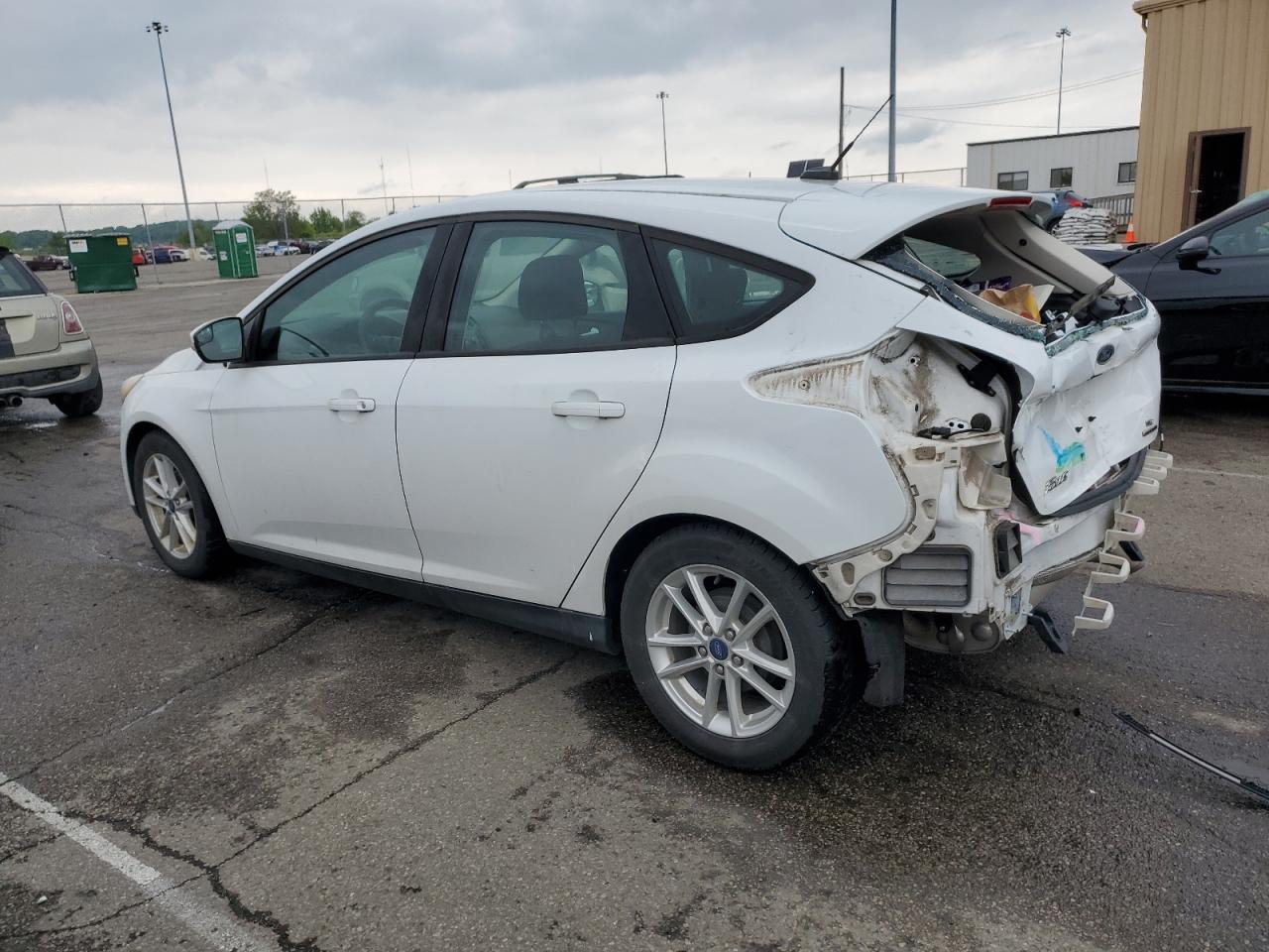 1FADP3K20GL322293 2016 Ford Focus Se