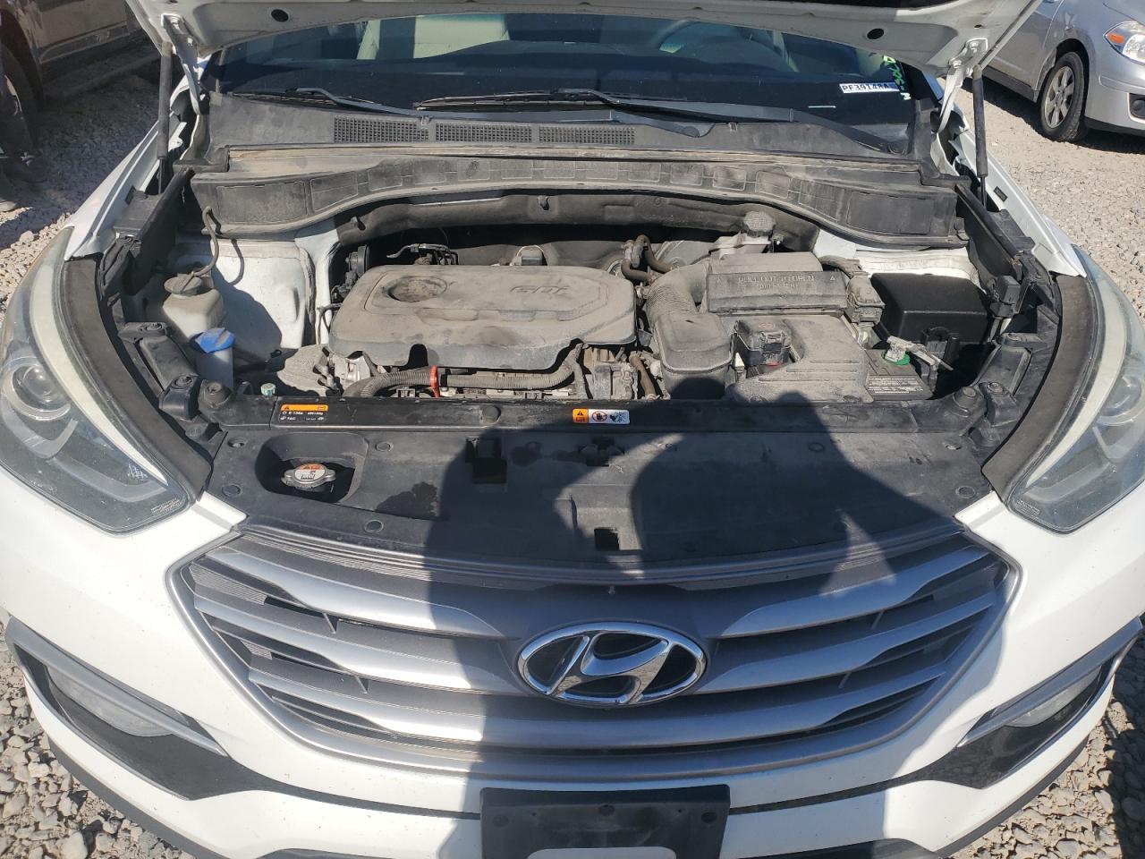 2017 Hyundai Santa Fe Sport vin: 5NMZUDLB4HH032946