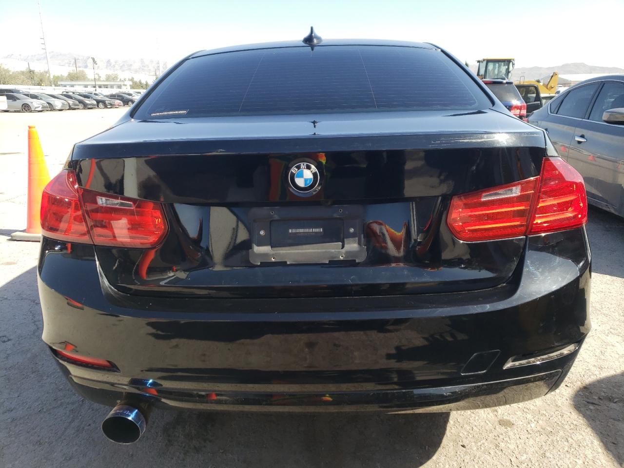 WBA3B1G56FNT05882 2015 BMW 320 I
