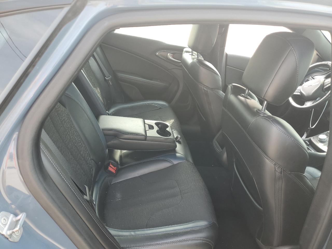 1C3CCCBB5FN721760 2015 Chrysler 200 S