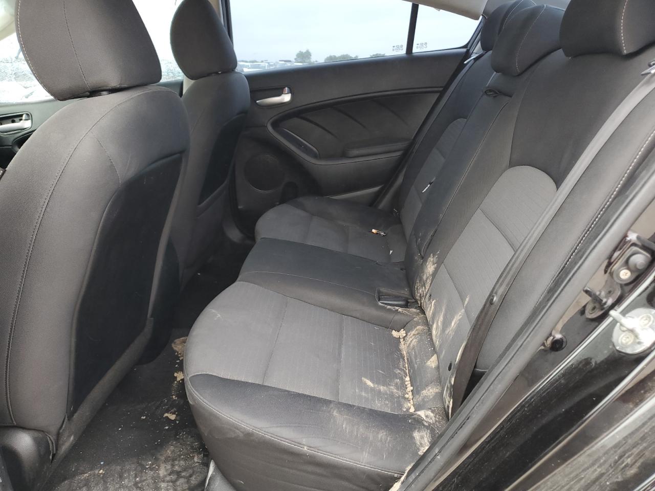 3KPFL4A73JE229317 2018 Kia Forte Lx