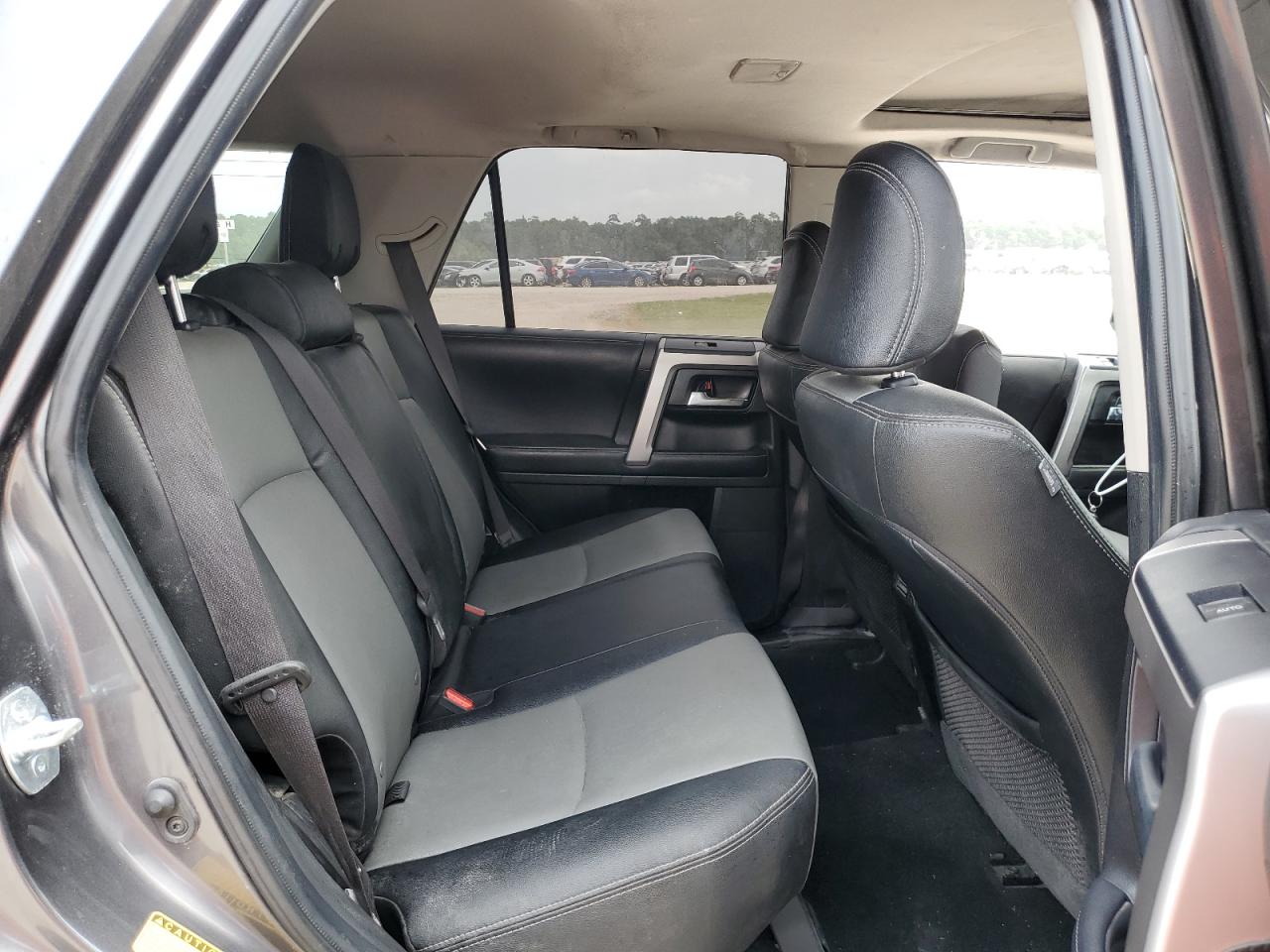 2019 Toyota 4Runner Sr5 vin: JTEZU5JR6K5195531