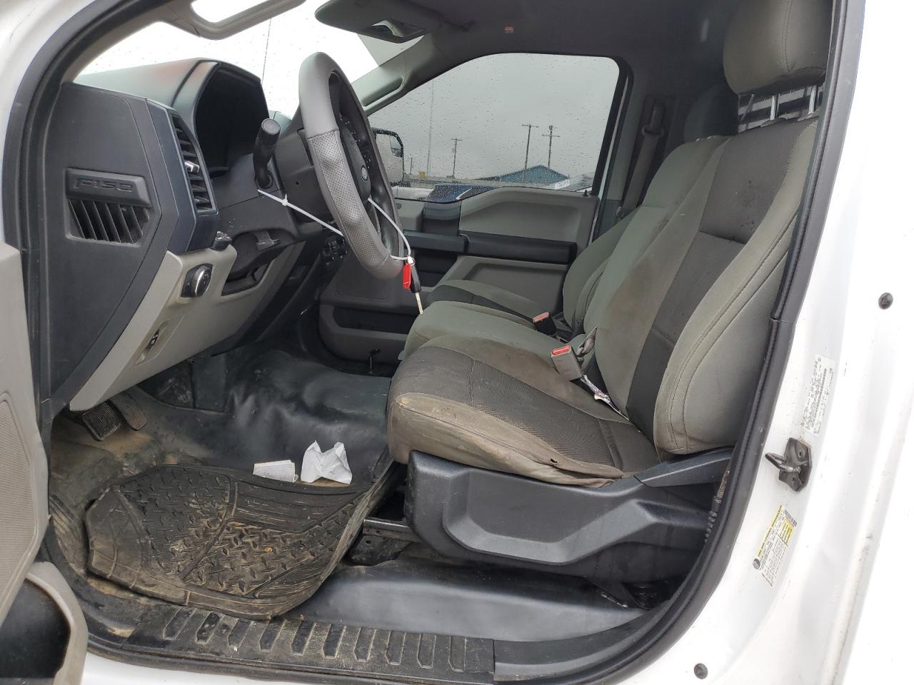 1FTMF1C80GFA36382 2016 Ford F150