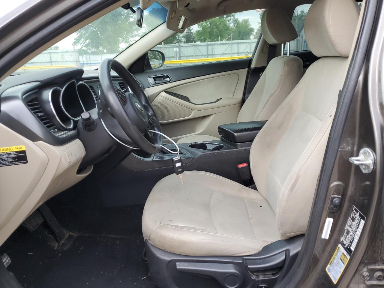 5XXGM4A79EG346401 2014 Kia Optima Lx