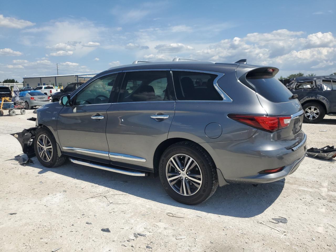 5N1DL0MN0HC557057 2017 Infiniti Qx60