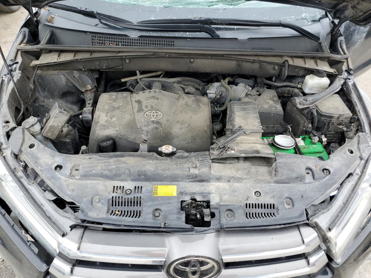 5TDDZRFH0KS991080 2019 Toyota Highlander Limited