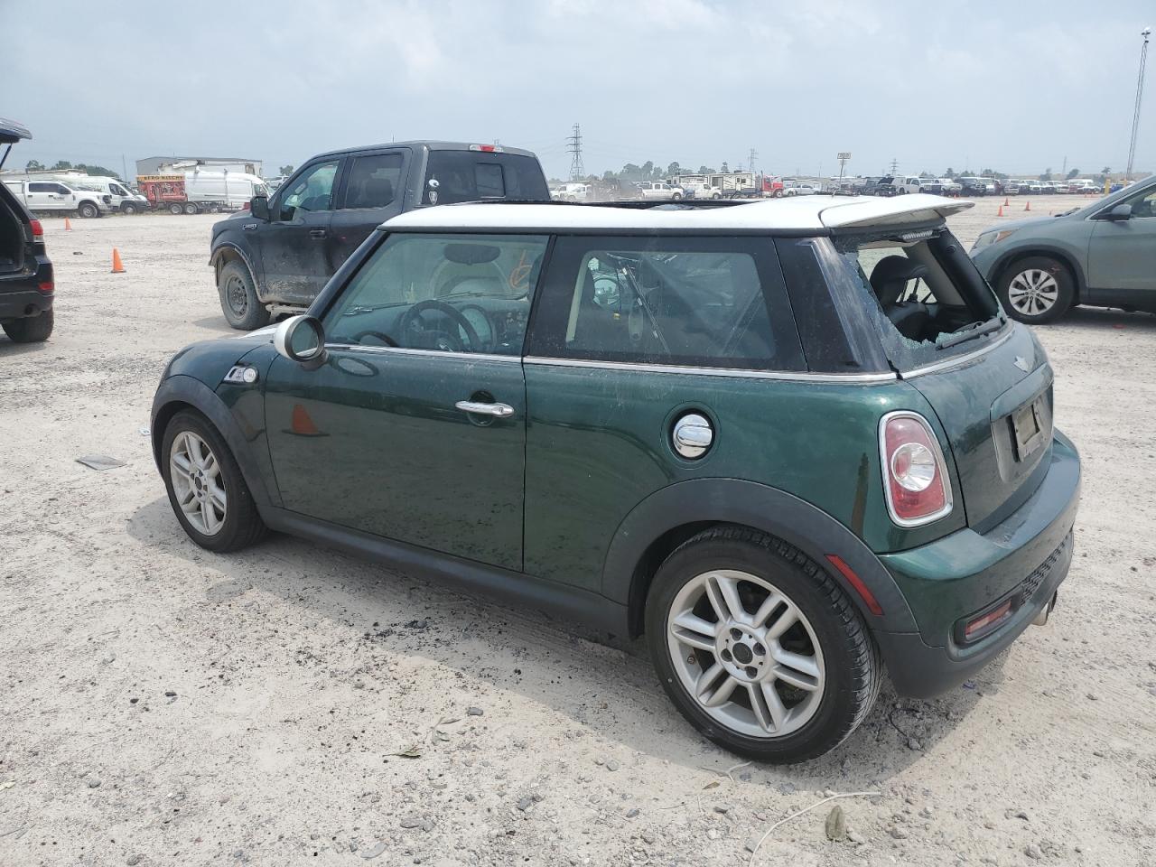 WMWSV3C59DT477241 2013 Mini Cooper S