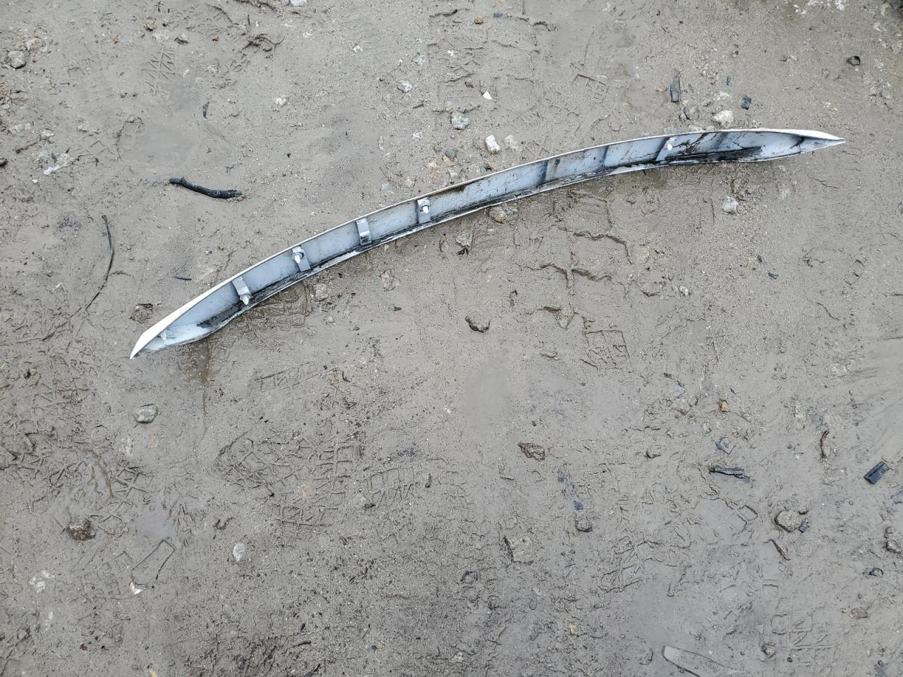 JTMBFREV9HJ133555 2017 Toyota Rav4 Le