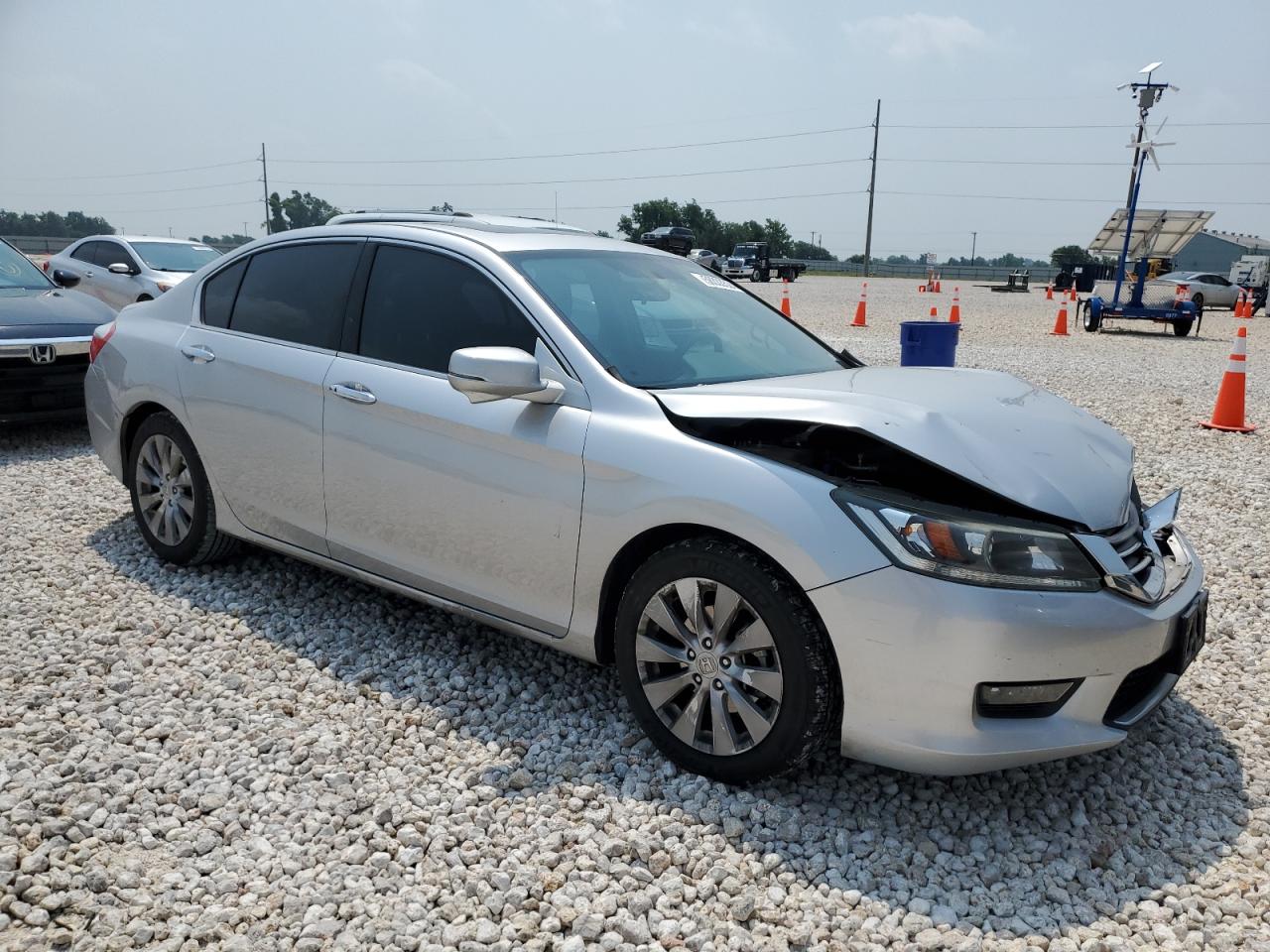 1HGCR2F7XFA057345 2015 Honda Accord Ex