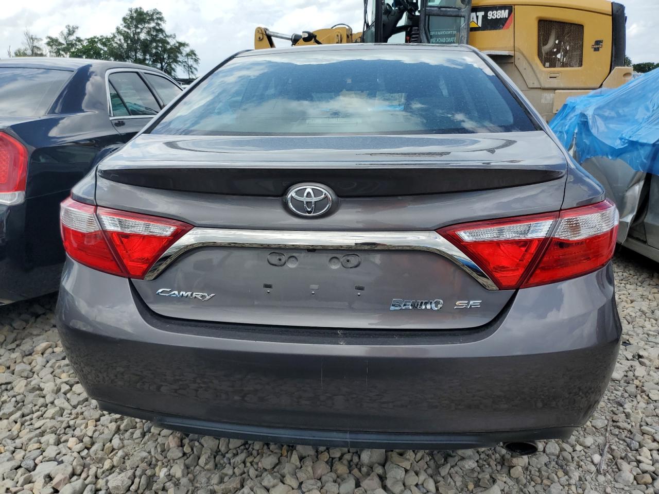 4T1BF1FK0HU651909 2017 Toyota Camry Le