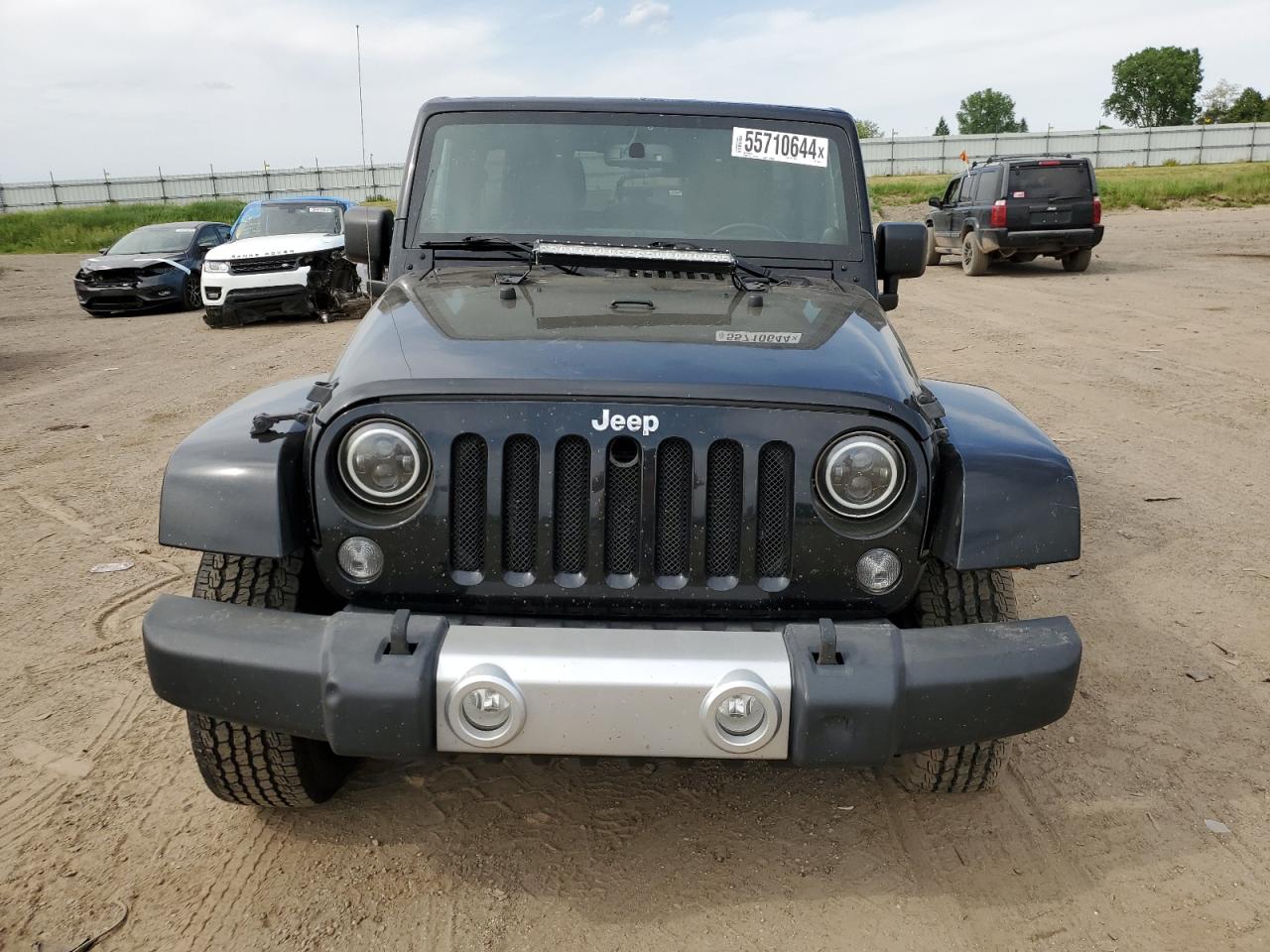 1C4BJWEG7EL102187 2014 Jeep Wrangler Unlimited Sahara