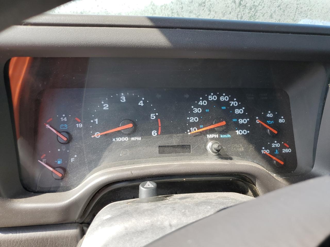 1J4FA39S02P742786 2002 Jeep Wrangler / Tj X