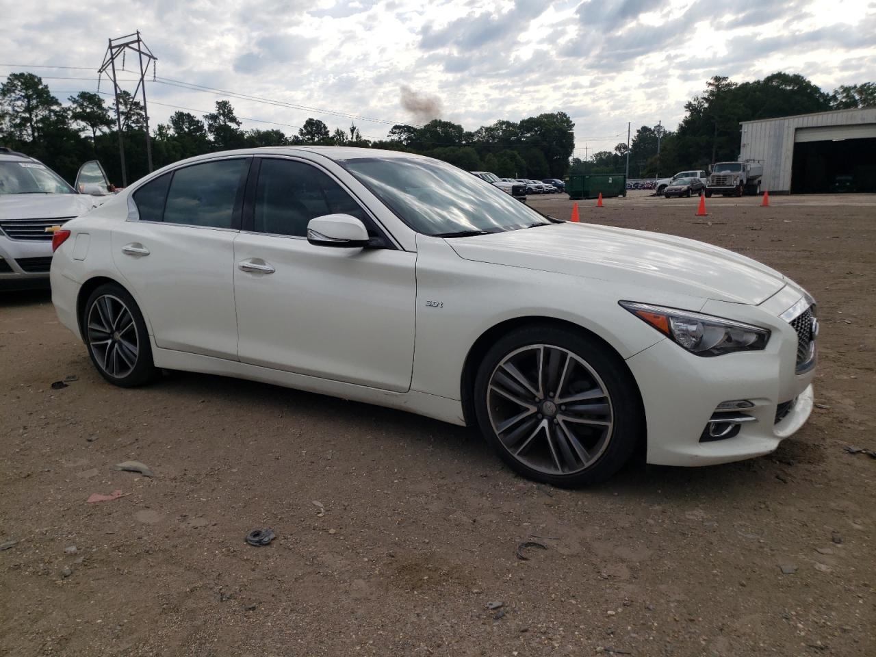 JN1EV7AP6HM733947 2017 Infiniti Q50 Premium