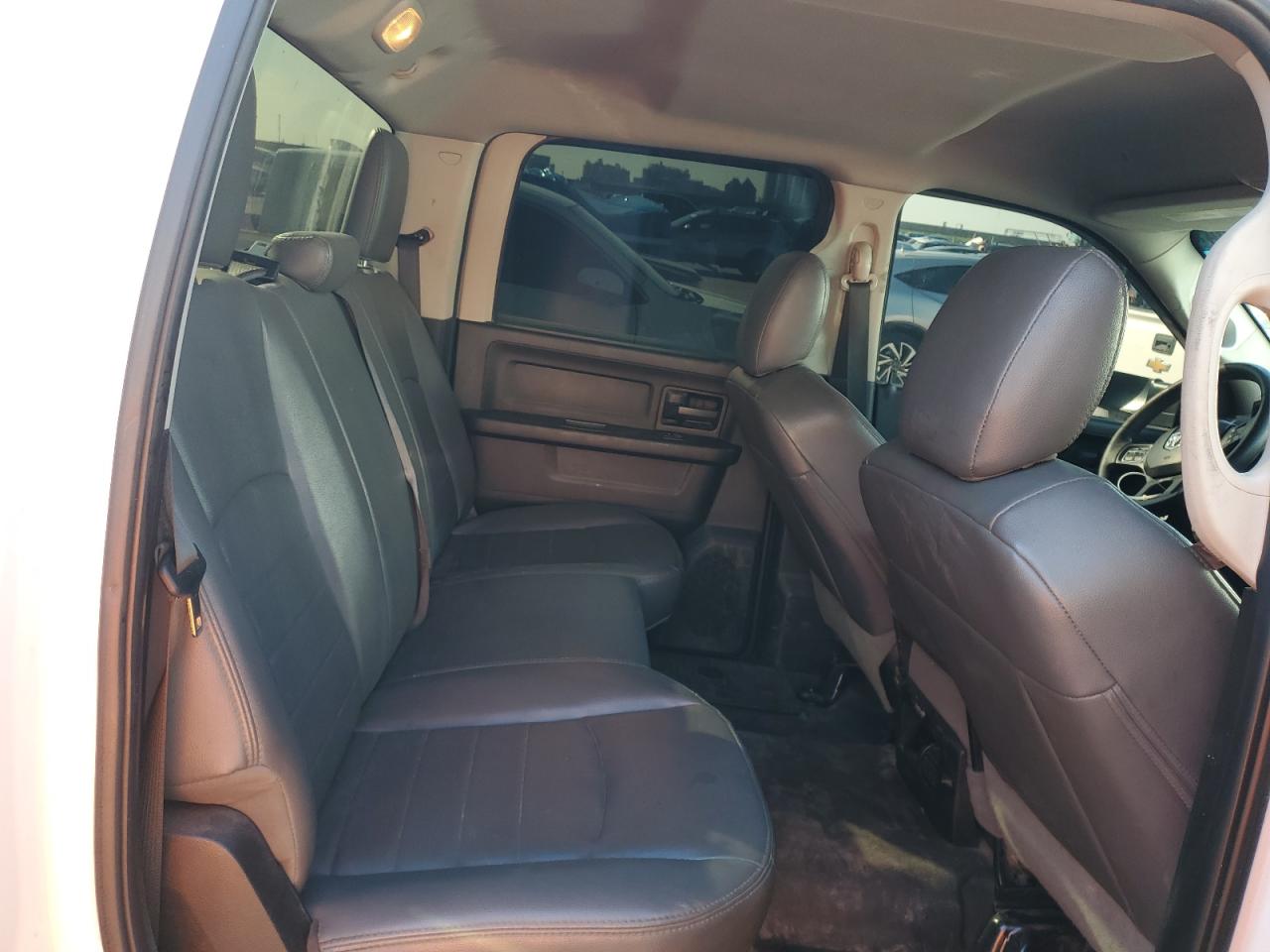 3C63RRGL7JG413190 2018 Ram 3500 St