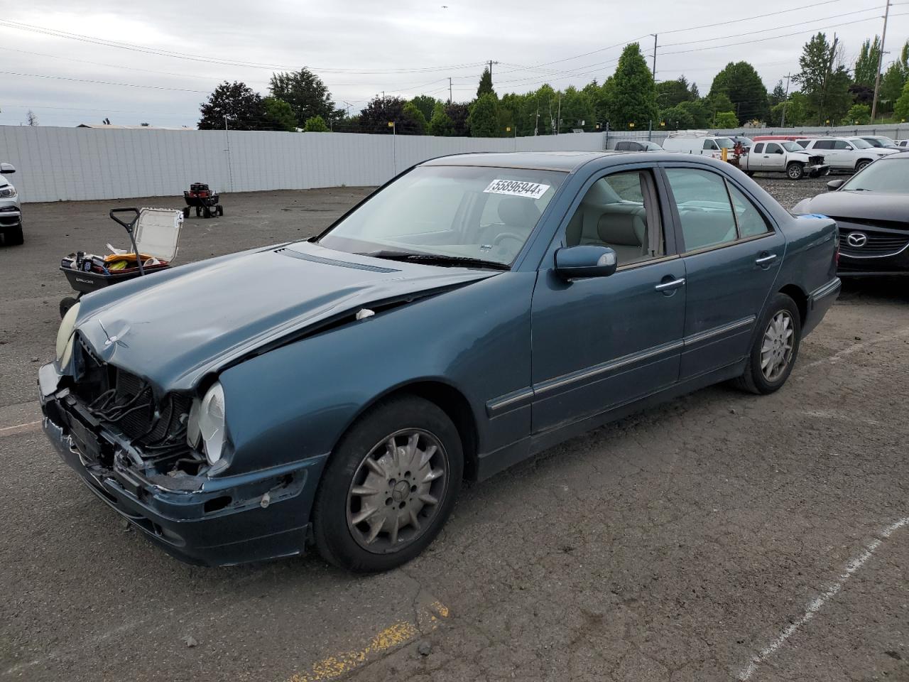 WDBJF65J21B377683 2001 Mercedes-Benz E 320