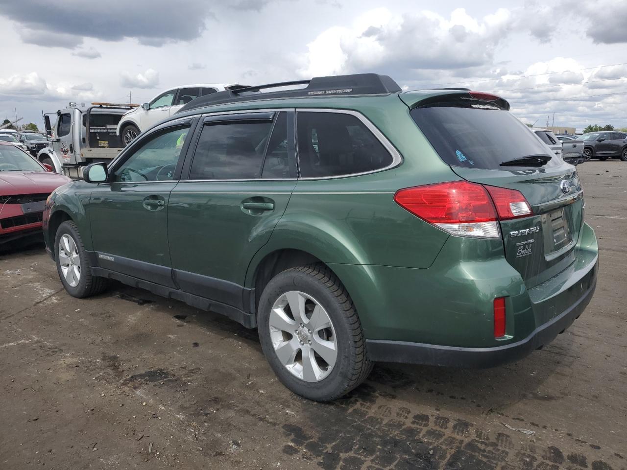 4S4BRCCC5B3314438 2011 Subaru Outback 2.5I Premium