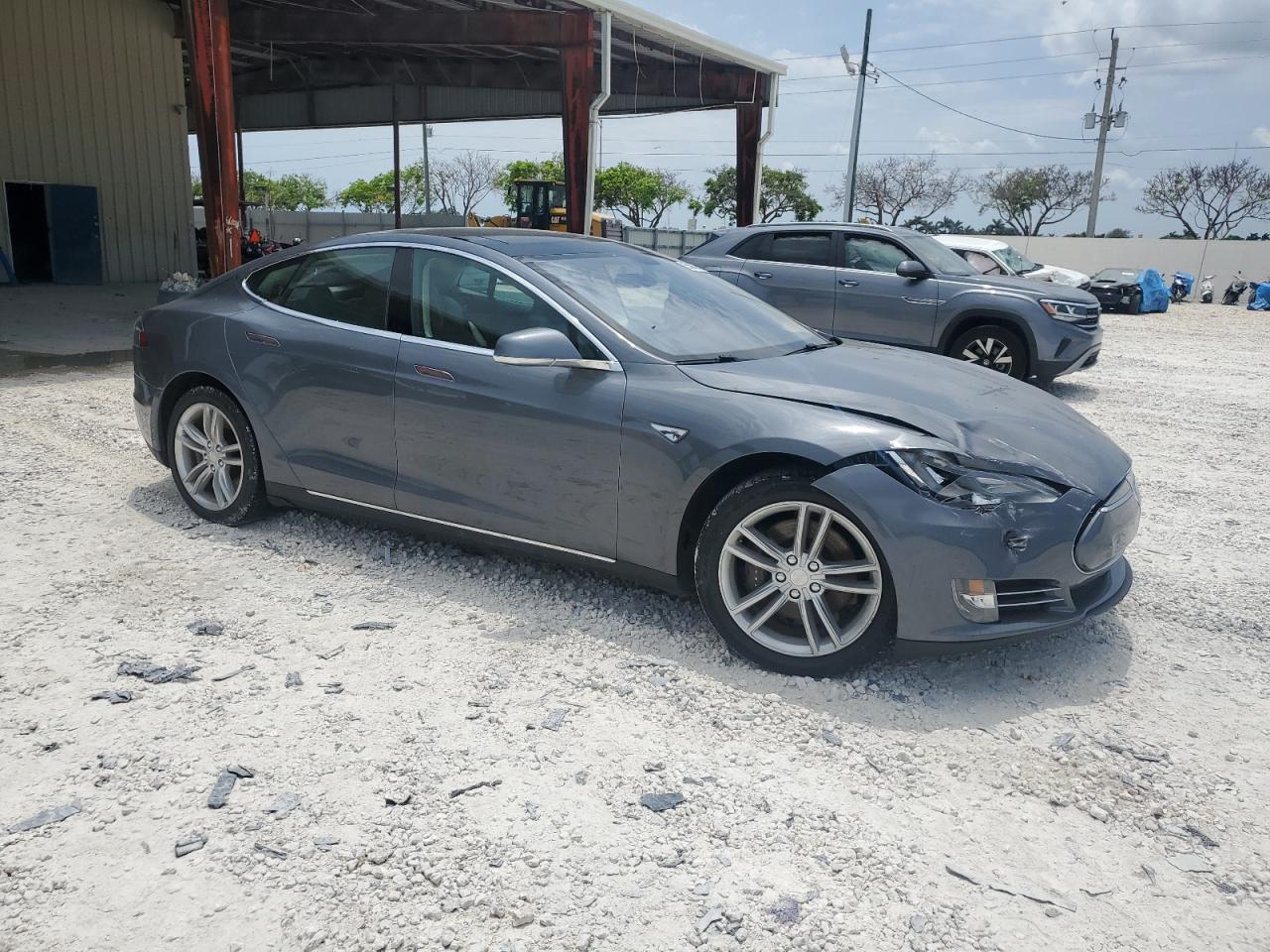 5YJSA1H17EFP37441 2014 Tesla Model S