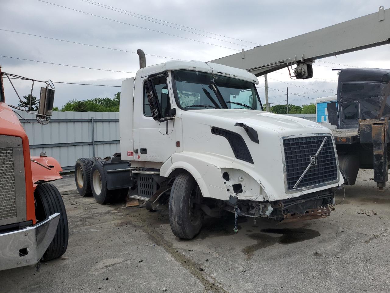 4V4NC9EG5DN552890 2013 Volvo Vn Vnl