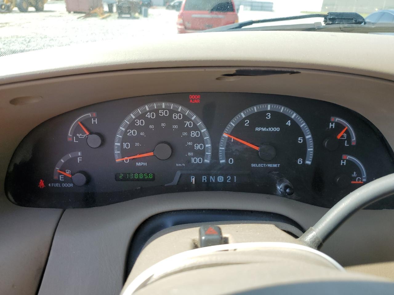 1FTRW07L41KB33372 2001 Ford F150 Supercrew