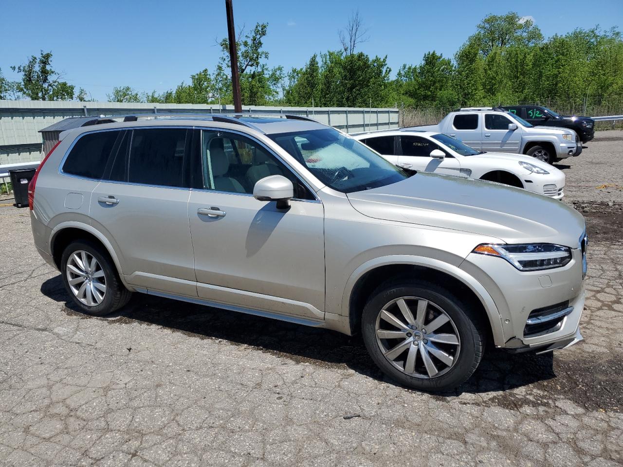 YV4A22PK6G1020255 2016 Volvo Xc90 T6