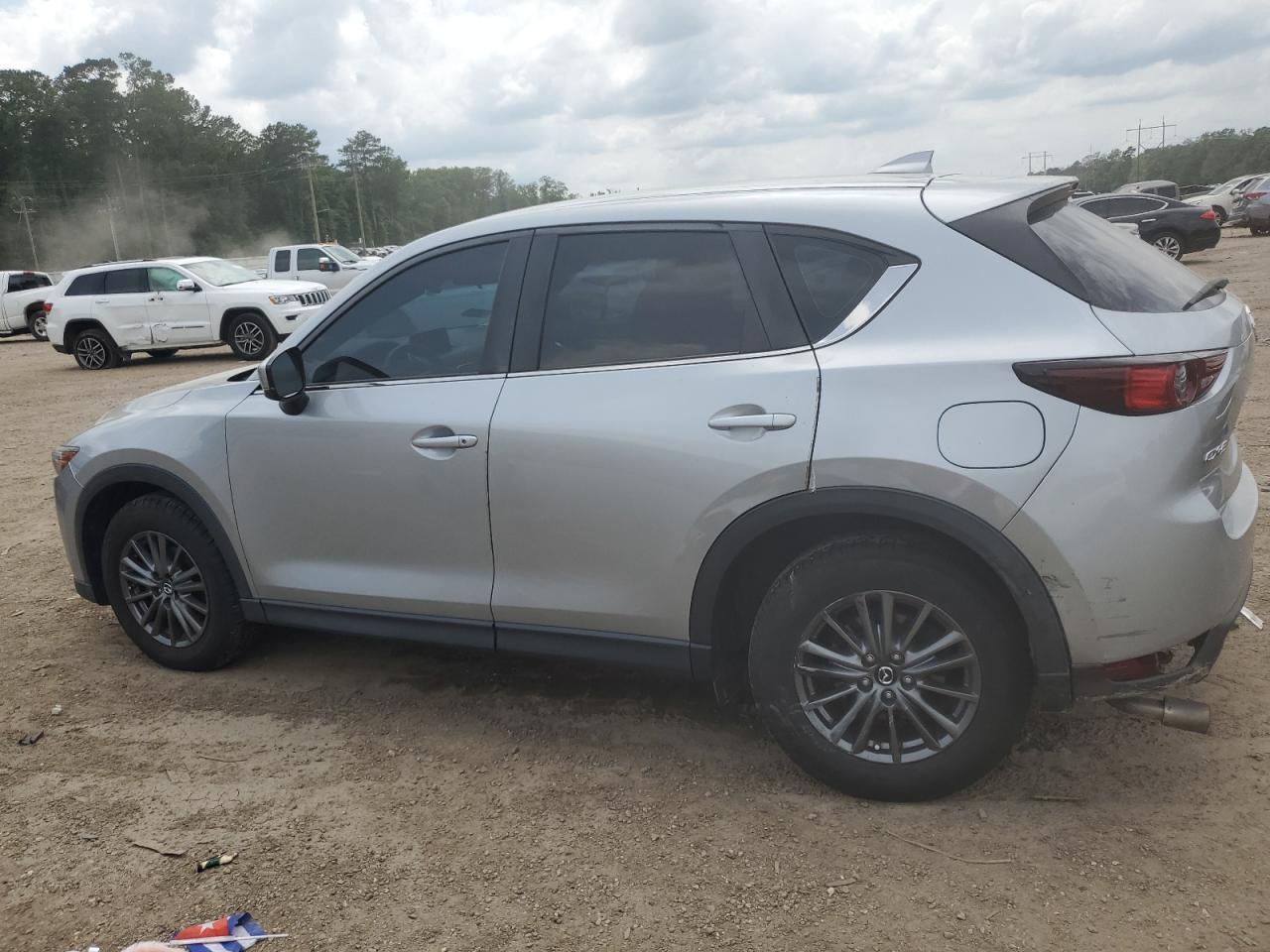 2017 Mazda Cx-5 Sport vin: JM3KFABL8H0109099