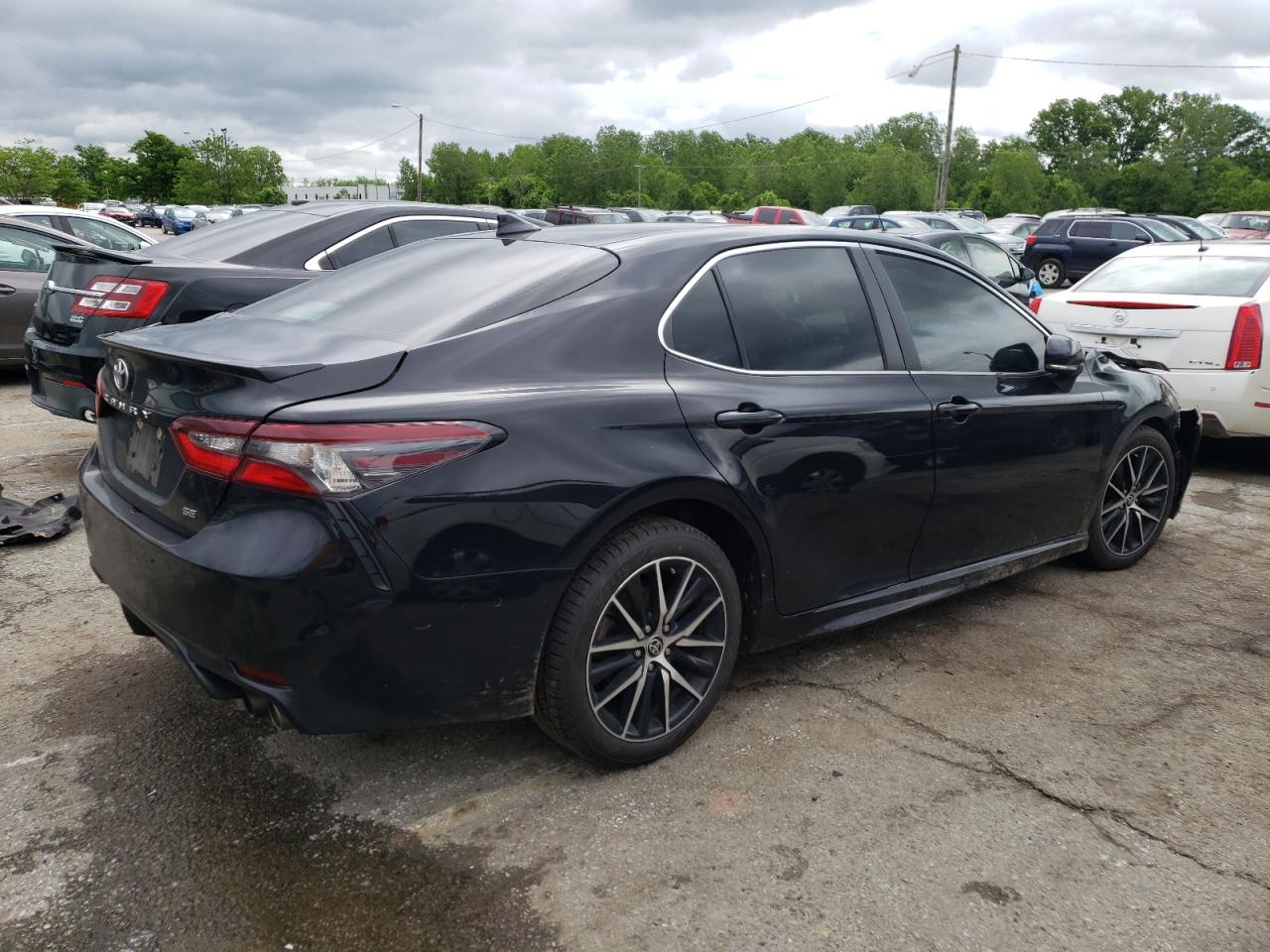 Lot #2585342818 2022 TOYOTA CAMRY SE