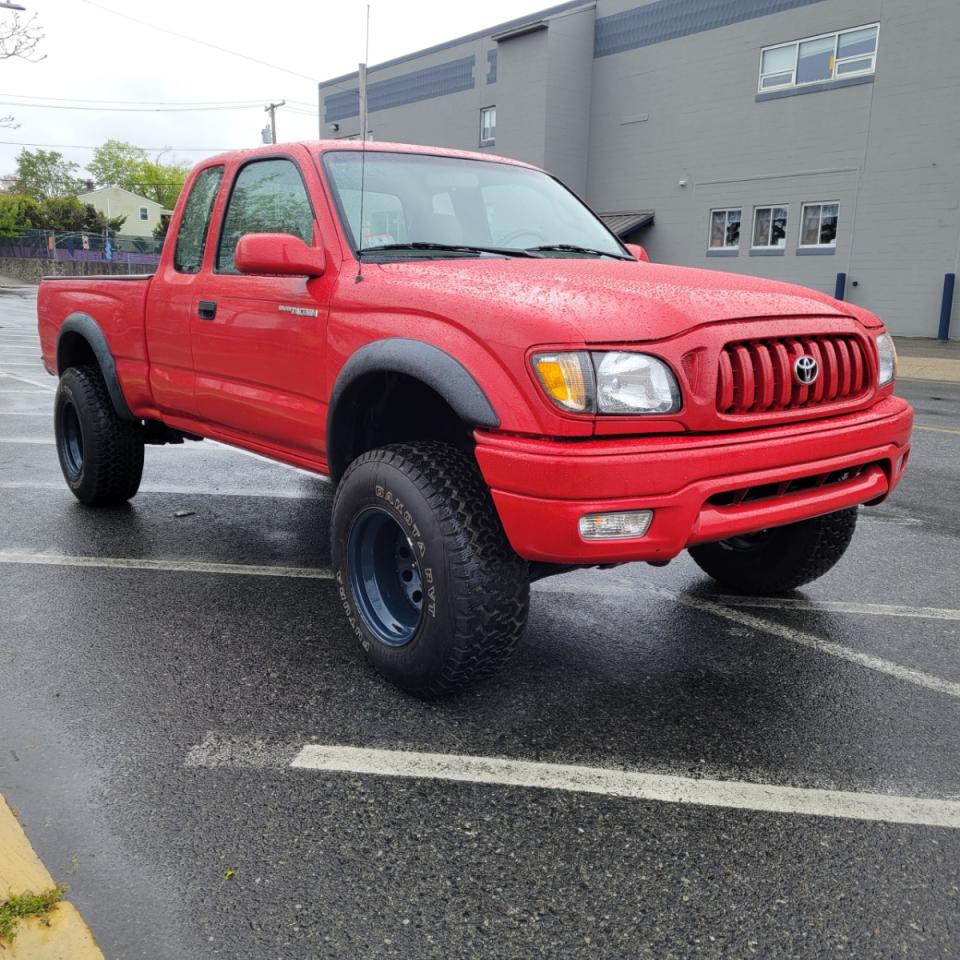 5TEWM72N12Z055768 2002 Toyota Tacoma Xtracab